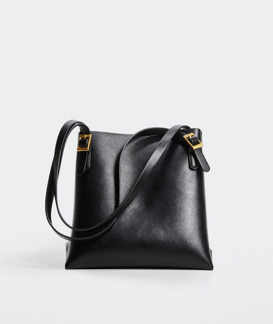 Black Shopper