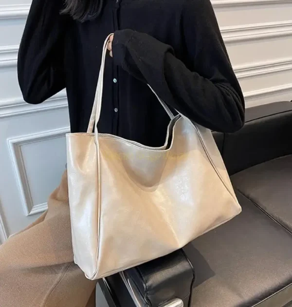 X90D Stylish Shoulder Bag PU Handbag Large Capacity Tote Bag Bucket Bag for Women