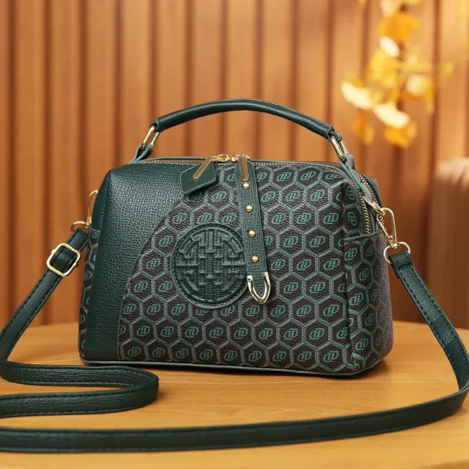 Autumn Versatile Pillow Bag Fashionable Brands Women's Handbag New Style Female Crossbody Bag Print Leather Women's Shoulder Bag