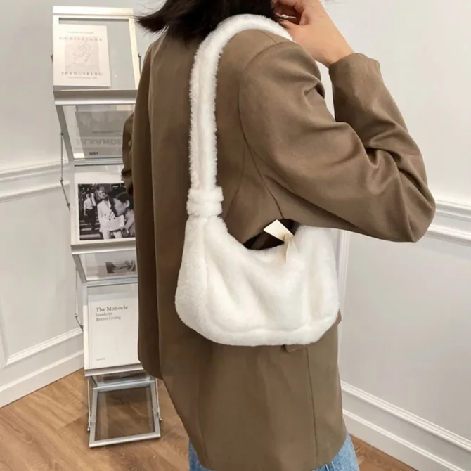 Winter Zipper Women Inner Pouch Handbag Koran Style Handbag Plush Underarm Bag Women Crossbody Bag Solid Color Shoulder Bag