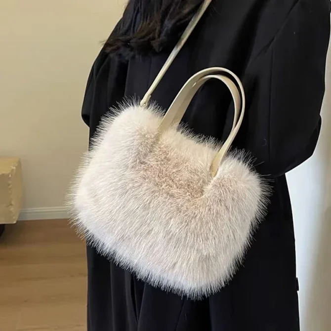 Fashion Furry Shoulder Messenger Bag Long Plush Pearl Chain Faux Fur Handbag Large Capacity Tote Bag Winter bags Zipper bag
