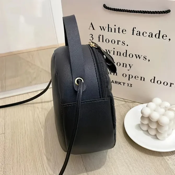 Rhombus Quilted Round Hand Bag, Women's Cross Body Metal Decor Bag, Elegant Shoulder Zipper Purse