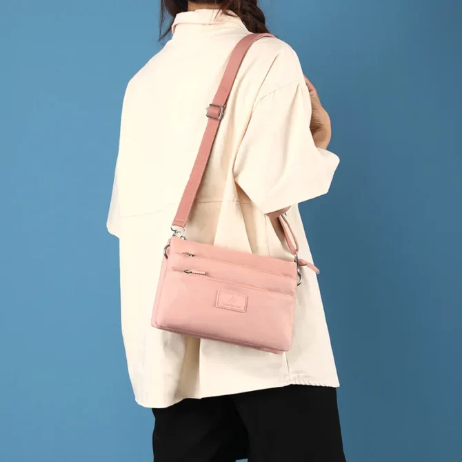 Crossbody bag for women, large capacity multi-layer shoulder bag, Japanese style simple and versatile anti splash bag bolsos