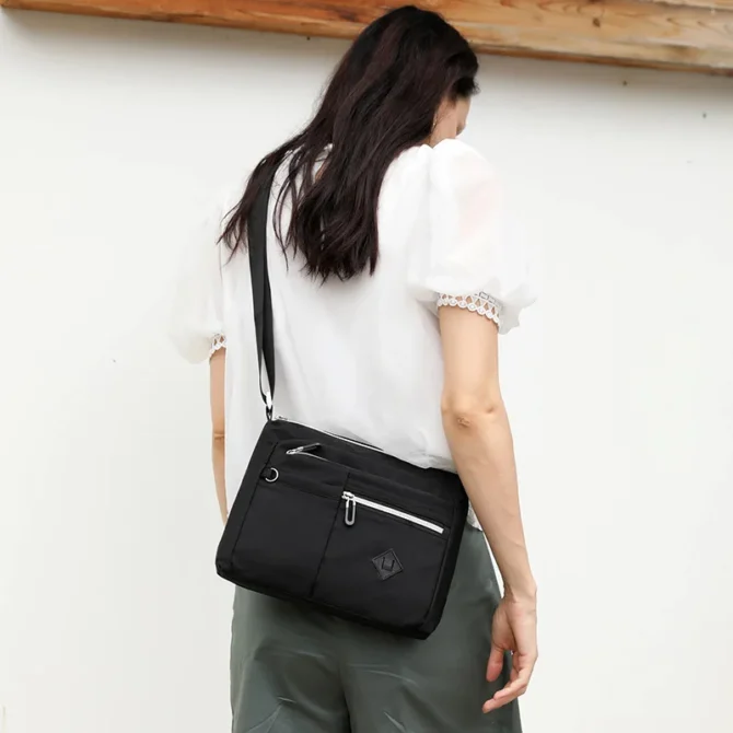 Fashion Simple Shoulder Crossbody Bag Women Large Capacity Casual Multi Function Versatile Waterproof Back pack designer luxury