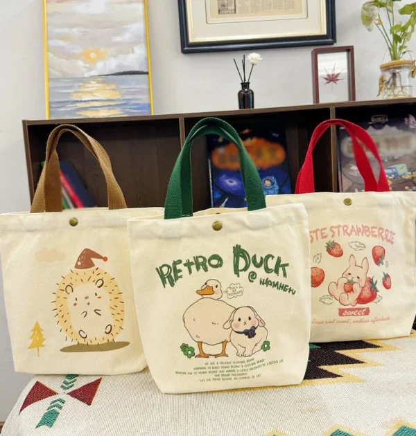 1pcs Cartoon Canvas Bag Schoolgirl Portable Work Trumpet Hand Bento Bag Handbag Canvas Bag Gift Bag