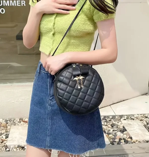 Rhombus Quilted Round Hand Bag, Women's Cross Body Metal Decor Bag, Elegant Shoulder Zipper Purse