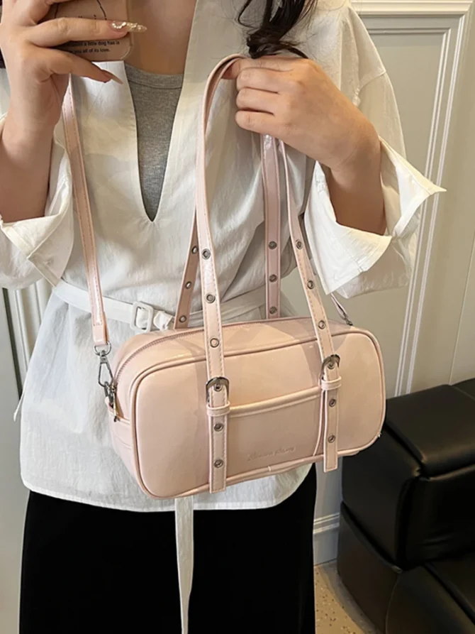Spring Summer Fashion Commuter Shoulder Bags Women Large Capacity Travel Underarm Bag 2025 New Lady Handbags