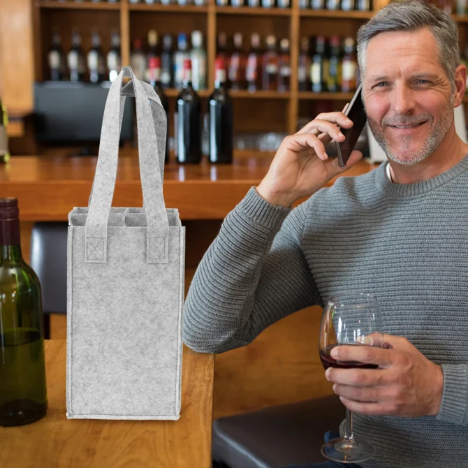 4 Bottle Wine Carrier Wine Gift Bags Divider Felt Wine Storage Tote Bags Reusable Grocery Bags Handles