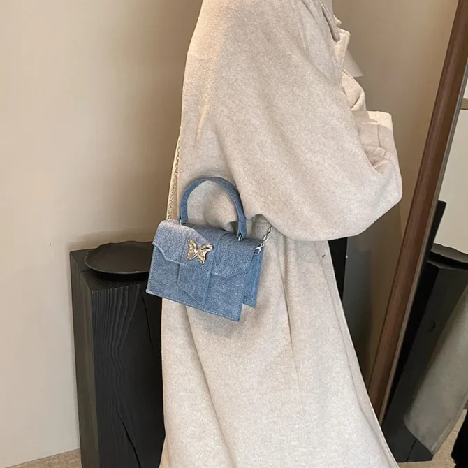 Fashion Ladies Crossbody Bag French Chain Girl Small Square Bag Retro Casual Women's Bag Metallic Decoration PU